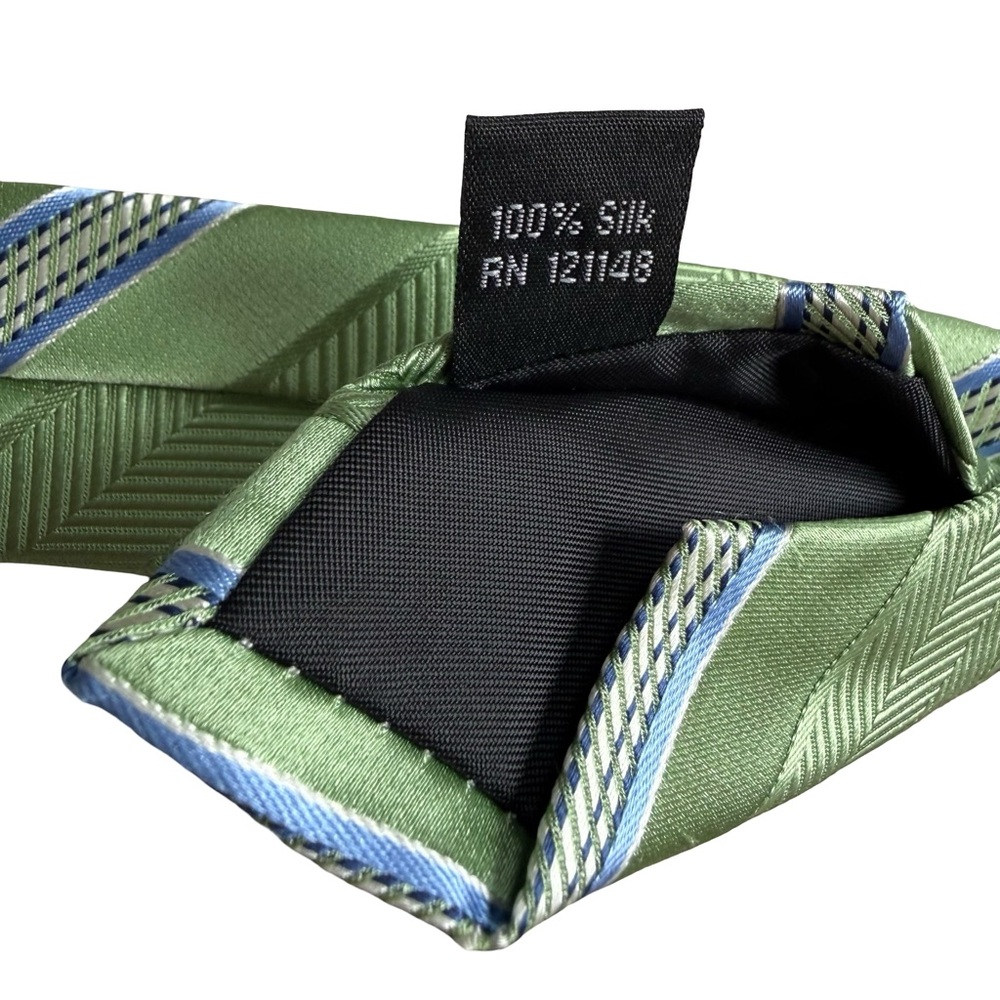 Michael Kors 100% silk men’s necktie in green and blue/white/black stripes - Picture 4 of 4